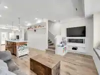 4916 ELLIS LANE - thumbnail 2