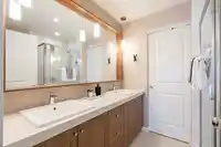 2 8438 207A STREET - thumbnail 17
