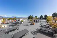 202 2036 YORK AVENUE - thumbnail 22