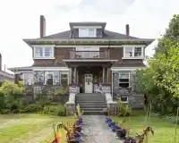 1617 W GRAND BOULEVARD - thumbnail 1