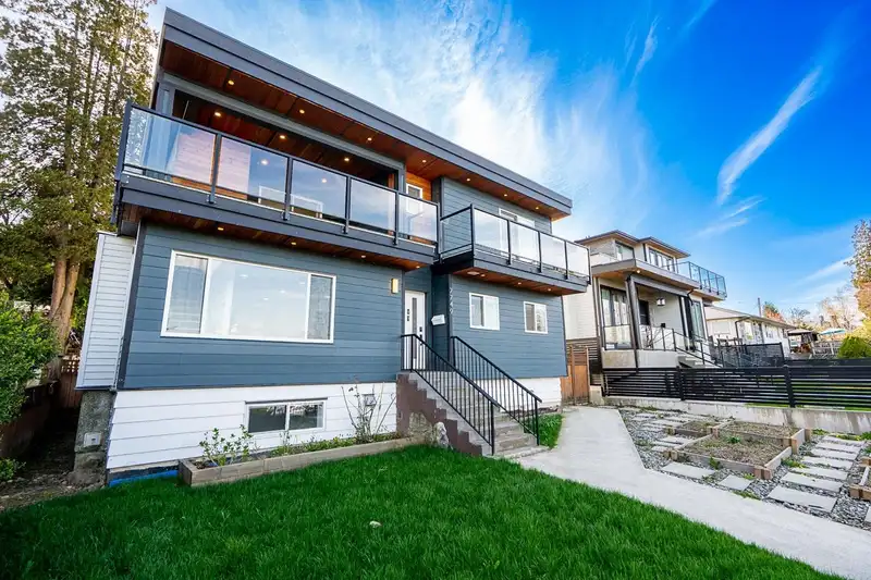 7749 LEE STREET - photo 2 of 39