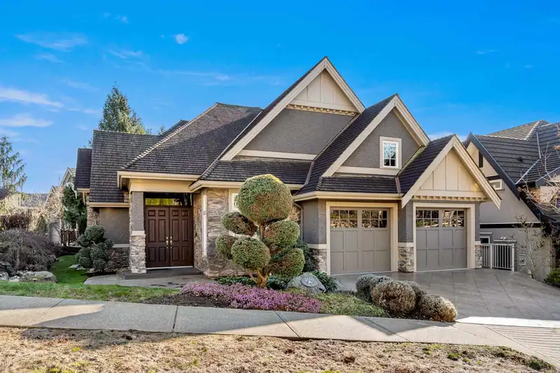 2660 EAGLE MOUNTAIN DRIVE - photo 2 of 40