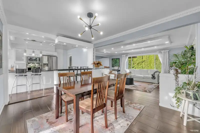 4380 WOODCREST ROAD - photo 1 of 37