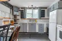 9 3031 200 STREET - thumbnail 2