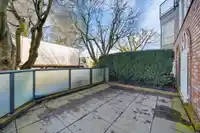 103 2110 CORNWALL AVENUE - thumbnail 22
