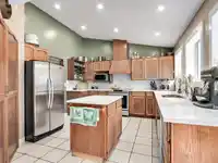 7361 149A STREET - thumbnail 11