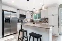 35294 SELKIRK AVENUE - thumbnail 11
