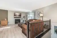 35294 SELKIRK AVENUE - thumbnail 3