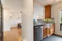 212 8450 JELLICOE STREET - thumbnail 15