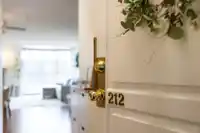 212 8450 JELLICOE STREET - thumbnail 19