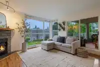 212 8450 JELLICOE STREET - thumbnail 4