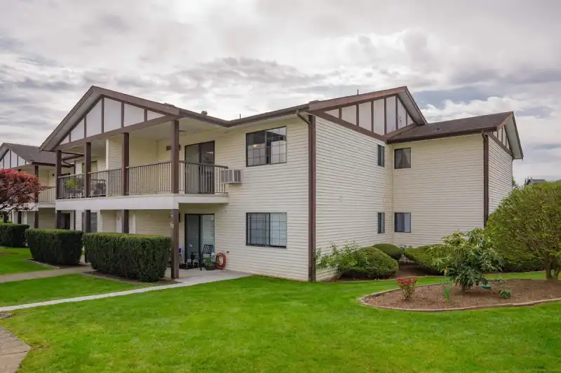 57 32718 GARIBALDI DRIVE - photo 1 of 40