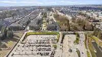503 8558 202B STREET - thumbnail 26