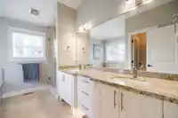 933 164 STREET - thumbnail 19