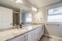 933 164 STREET - thumbnail 24