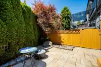 933 164 STREET - thumbnail 29