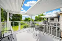 962 DELESTRE AVENUE - thumbnail 15