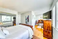 6 815 TOBRUCK AVENUE - thumbnail 12