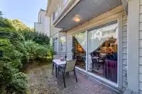 6 815 TOBRUCK AVENUE - thumbnail 24