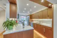 6 815 TOBRUCK AVENUE - thumbnail 9