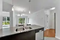 335 13733 107A AVENUE - thumbnail 9