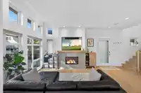 2 252 E 19TH STREET - thumbnail 1