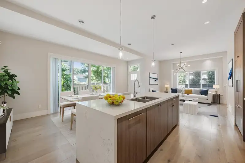 9 5071 STEVESTON HIGHWAY - photo 4 of 26
