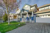 7322 200A STREET - thumbnail 2
