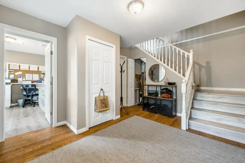 35026 EXBURY AVENUE - photo 2 of 7