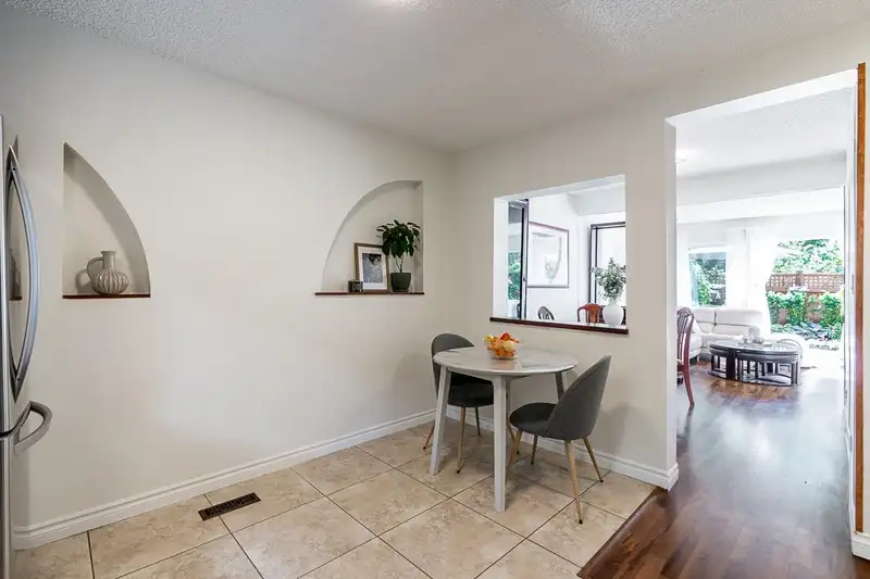 2995 CORONA DRIVE - photo 4 of 25