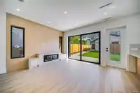 2 2636 MCGILL STREET - thumbnail 6