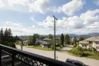 12136 100A AVENUE - thumbnail 3