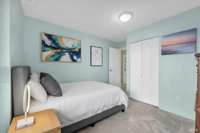 304 4941 LOUGHEED HIGHWAY - photo 4 of 13