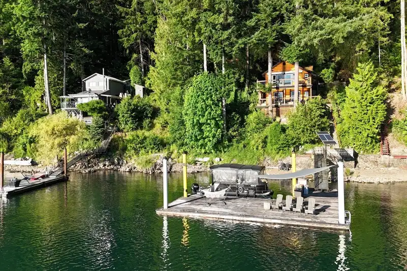 BLK D DL 355 CASCADE BAY - photo 3 of 35