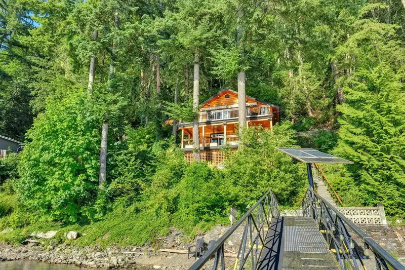 BLK D DL 355 CASCADE BAY - photo 4 of 35