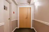 15B 338 TAYLOR WAY - thumbnail 5