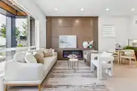 101 1045 QUADLING AVENUE - thumbnail 3