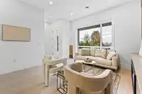 101 1045 QUADLING AVENUE - thumbnail 5