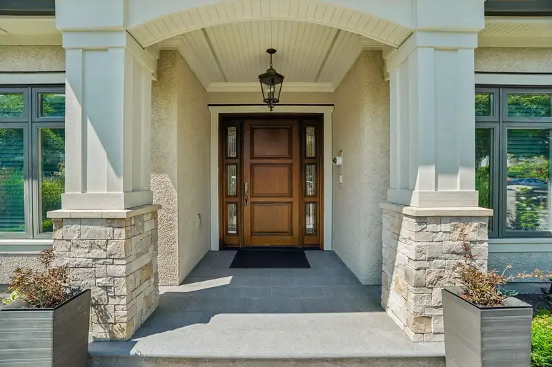 5807 CREE STREET - photo 2 of 40