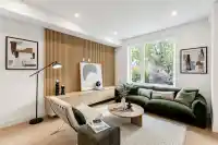 2 3268 E 18 AVENUE - thumbnail 2