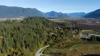 20255 MENZIES ROAD - thumbnail 2