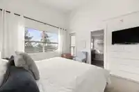 102 300 PANORAMA PLACE - thumbnail 12