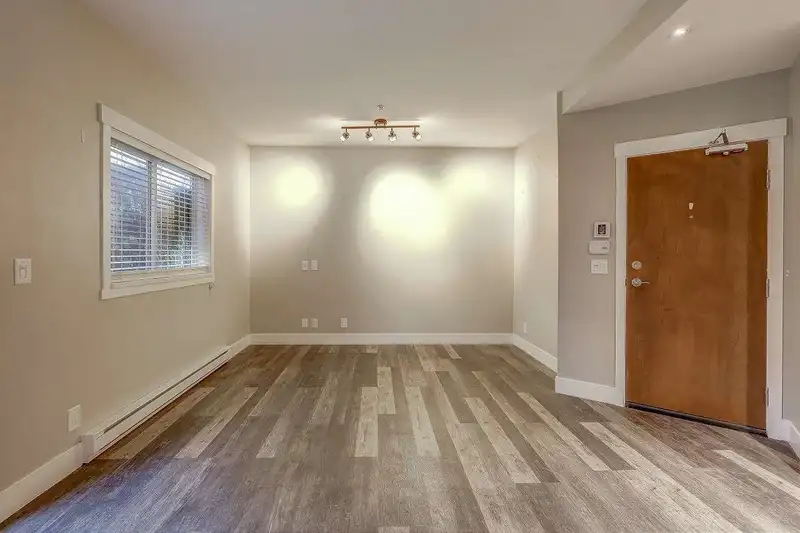 107 2943 NELSON PLACE - photo 4 of 35