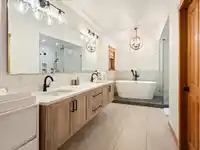 6 2240 NORDIC DRIVE - thumbnail 17