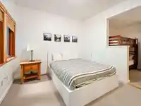 6 2240 NORDIC DRIVE - thumbnail 22