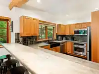 6 2240 NORDIC DRIVE - thumbnail 9