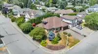 5955 189A STREET - thumbnail 2