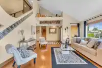 5955 189A STREET - thumbnail 8