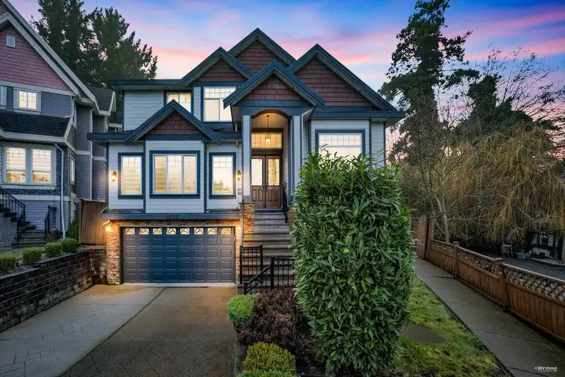 9933 116A STREET - photo 1 of 40
