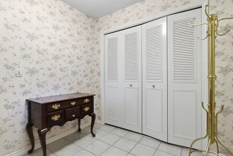 8803 DELWOOD DRIVE - photo 3 of 40
